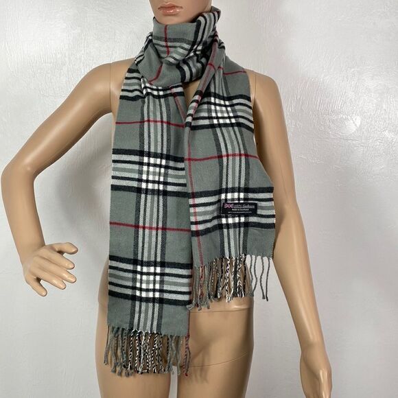 100% Cashmere Made in Scotland plaid gray scarf - Picture 1 of 5
